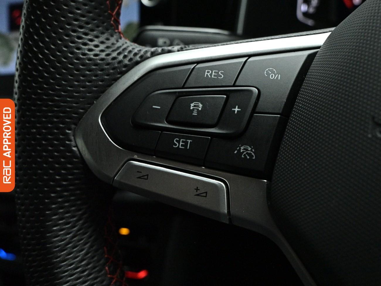 Volkswagen Polo view 21