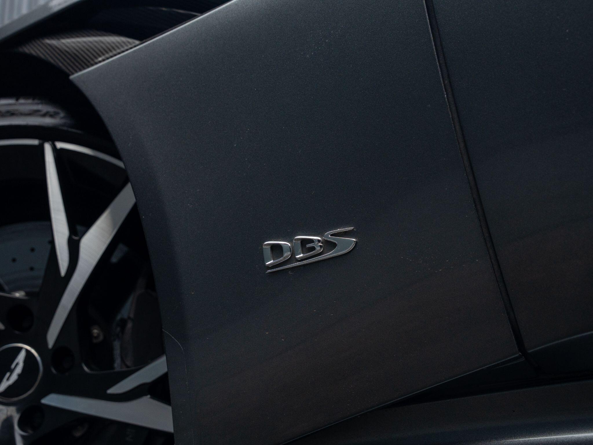 Aston Martin DBS view 31