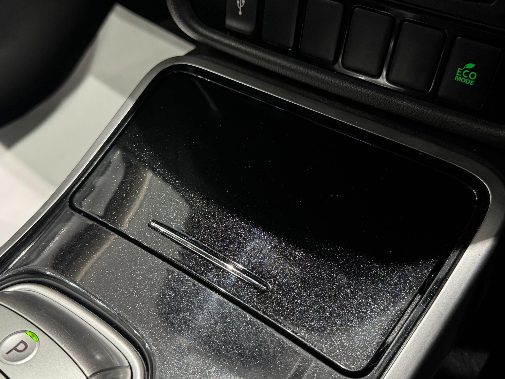 Mitsubishi Outlander view 44
