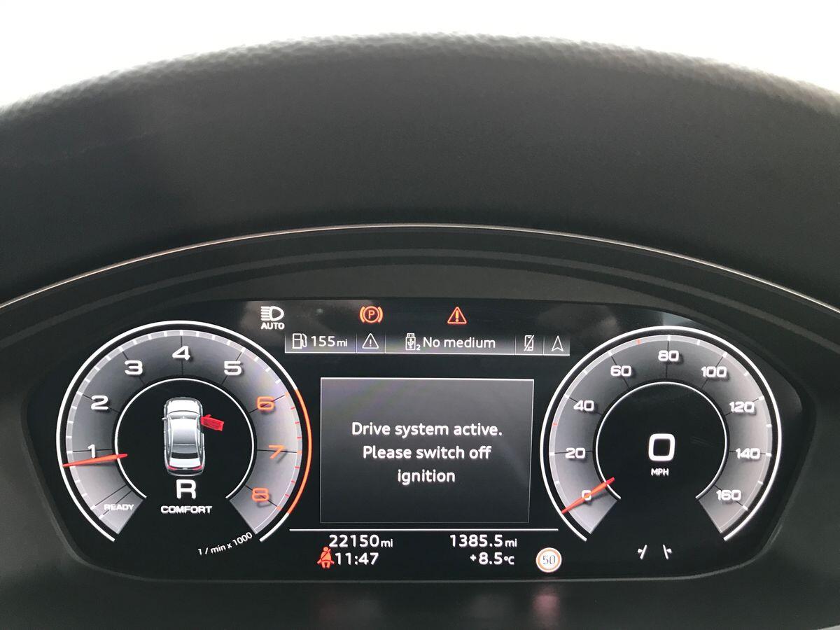 Audi A4 view 23