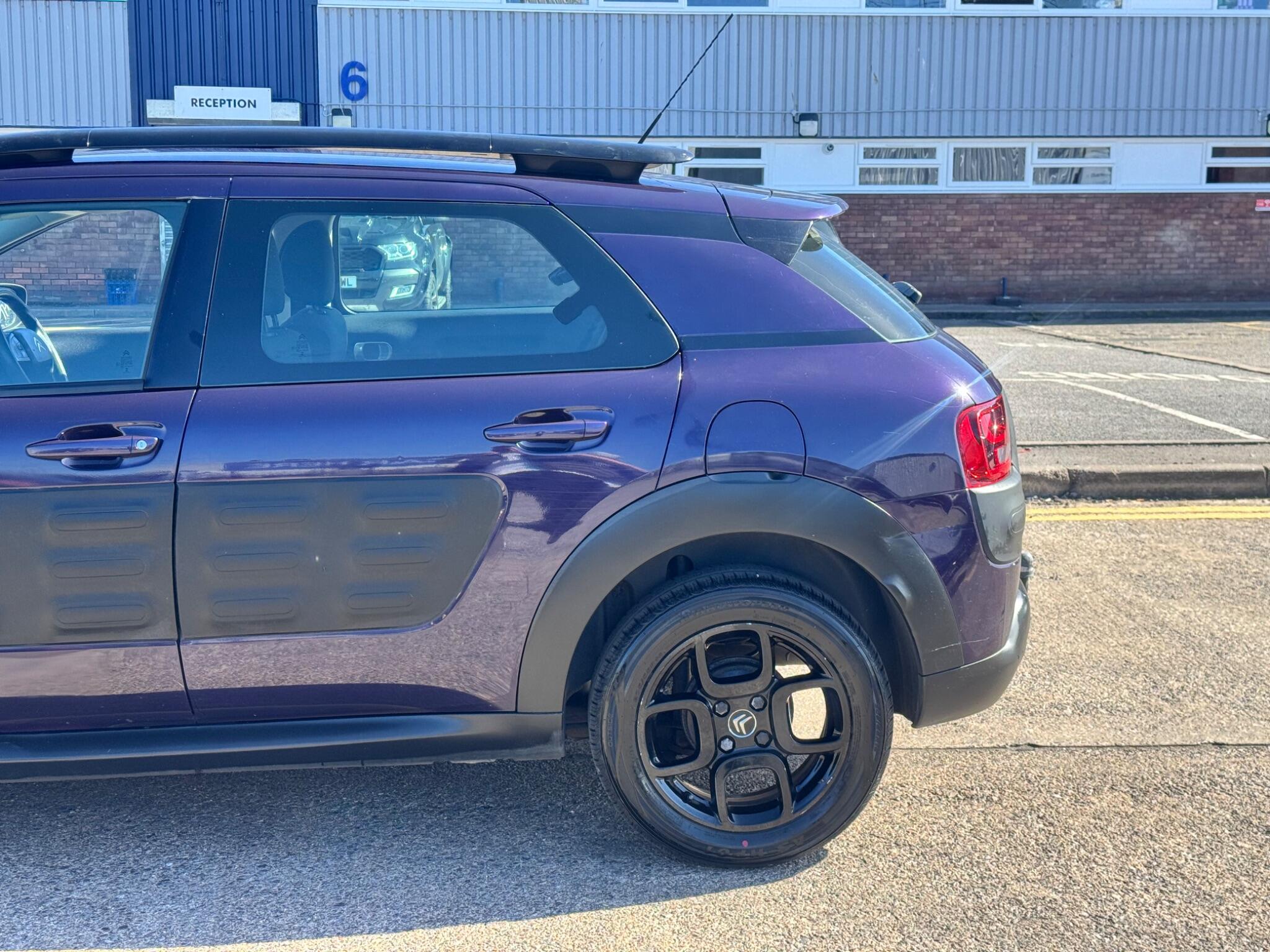 Citroen C4 Cactus view 48