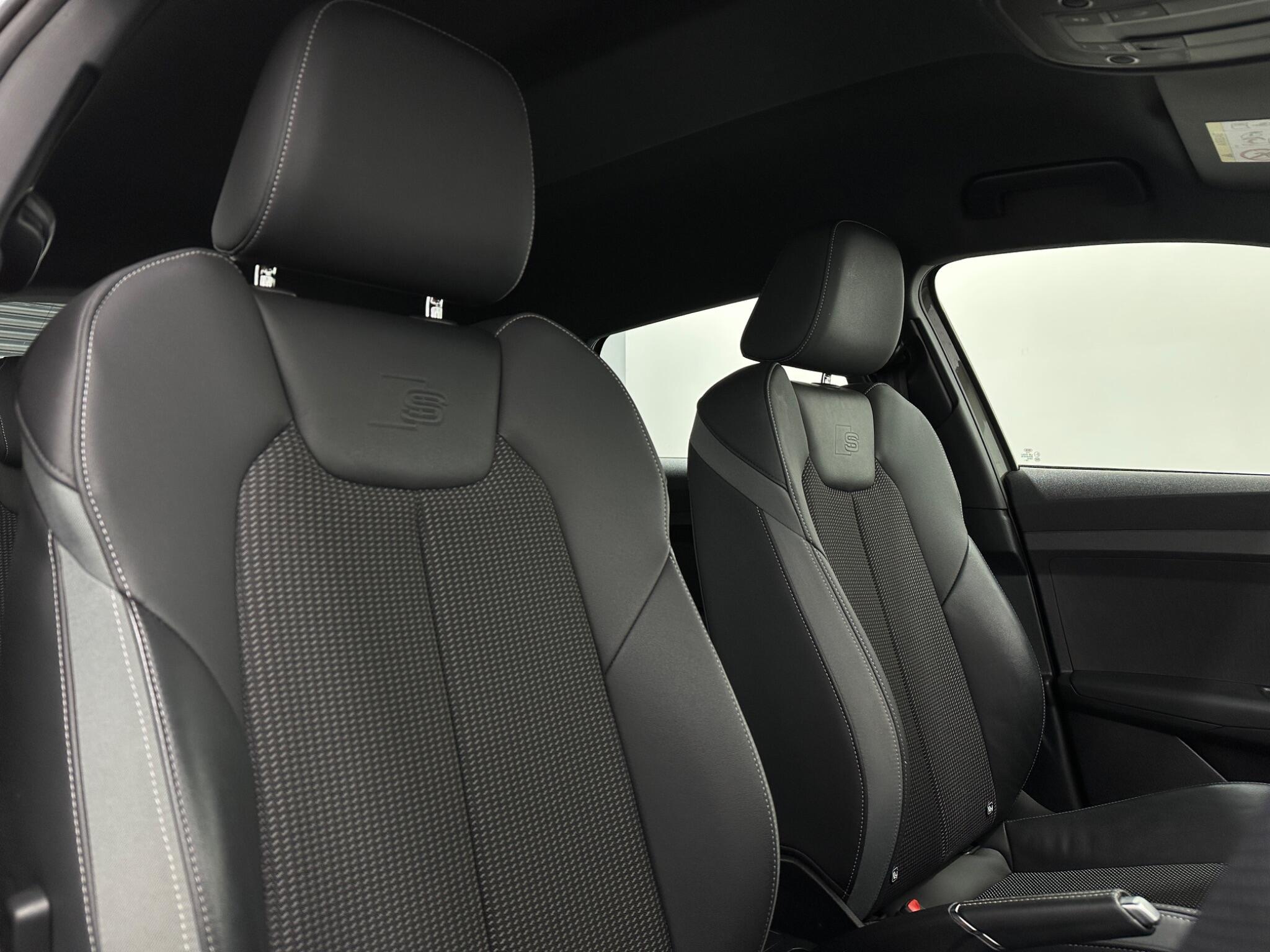 Audi A1 view 32