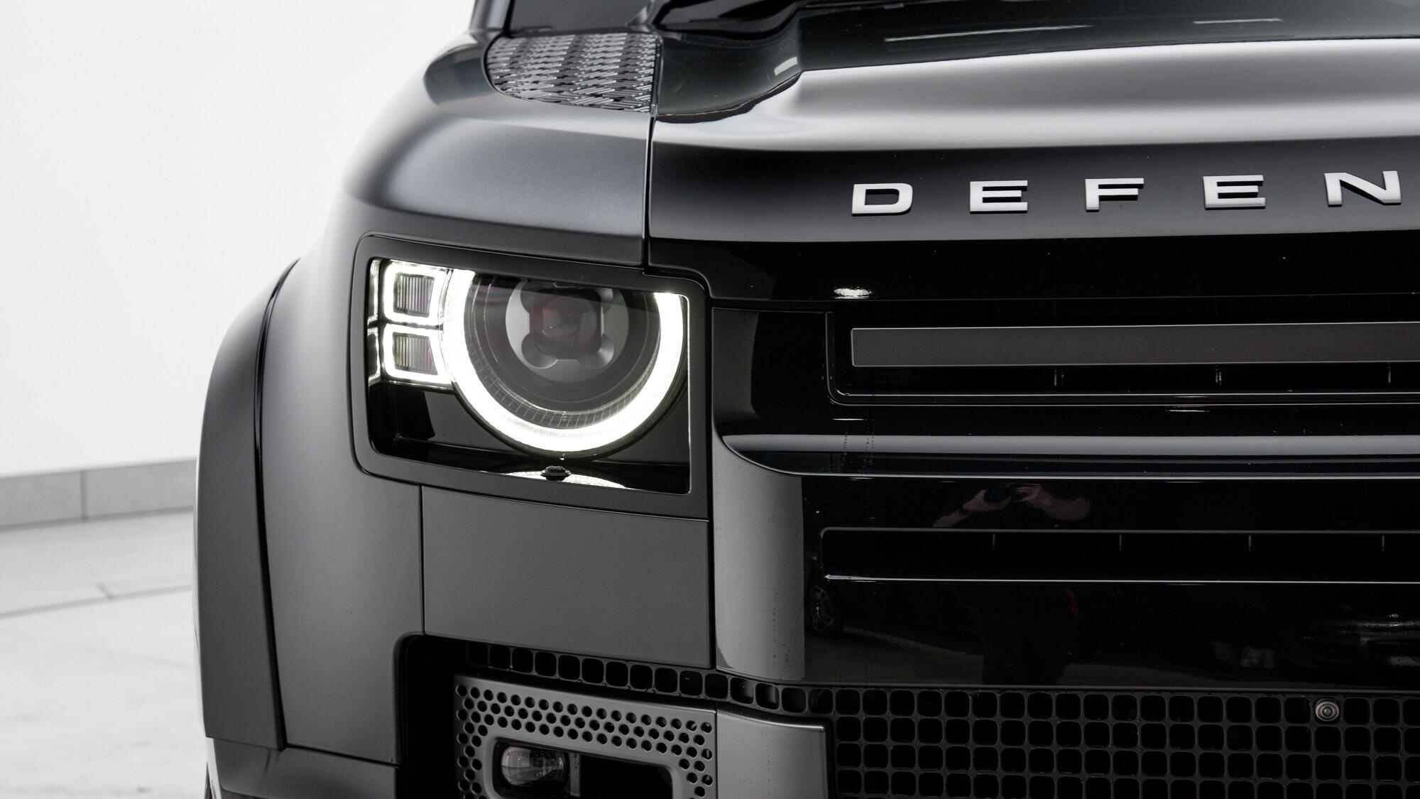 Land Rover Defender view 8