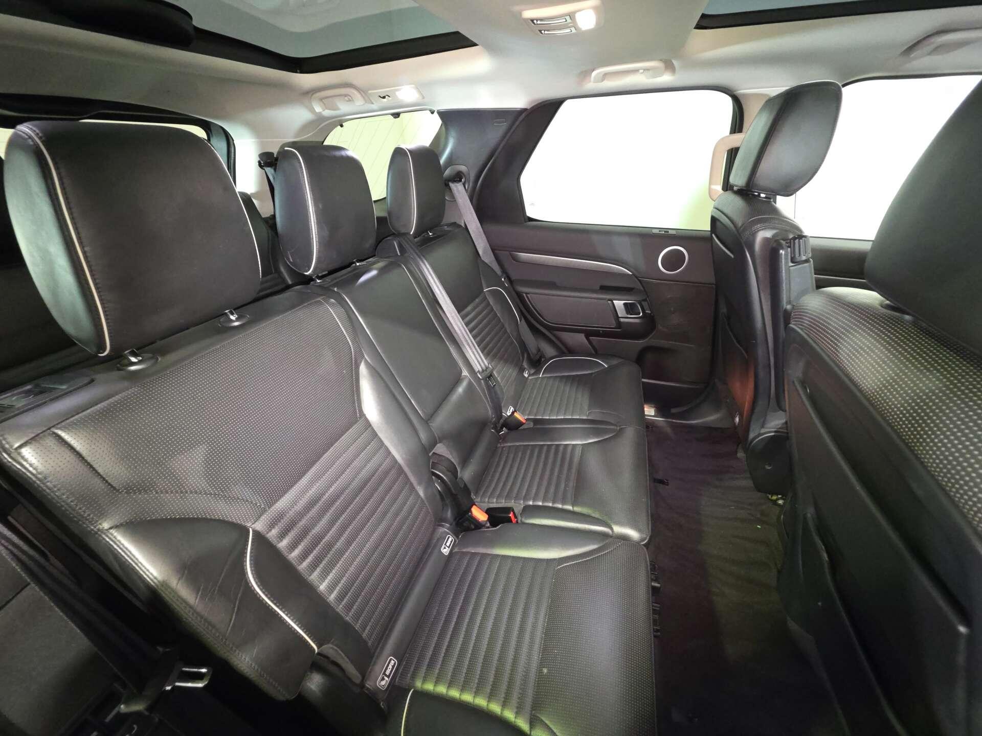 Land Rover Discovery view 59