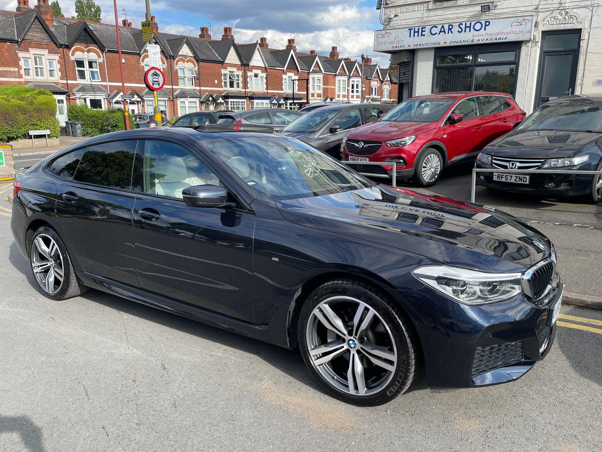 BMW 6 Series view 14