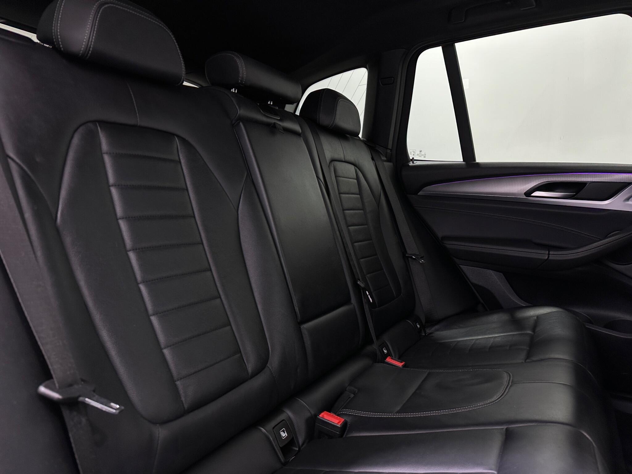 BMW X3 view 42