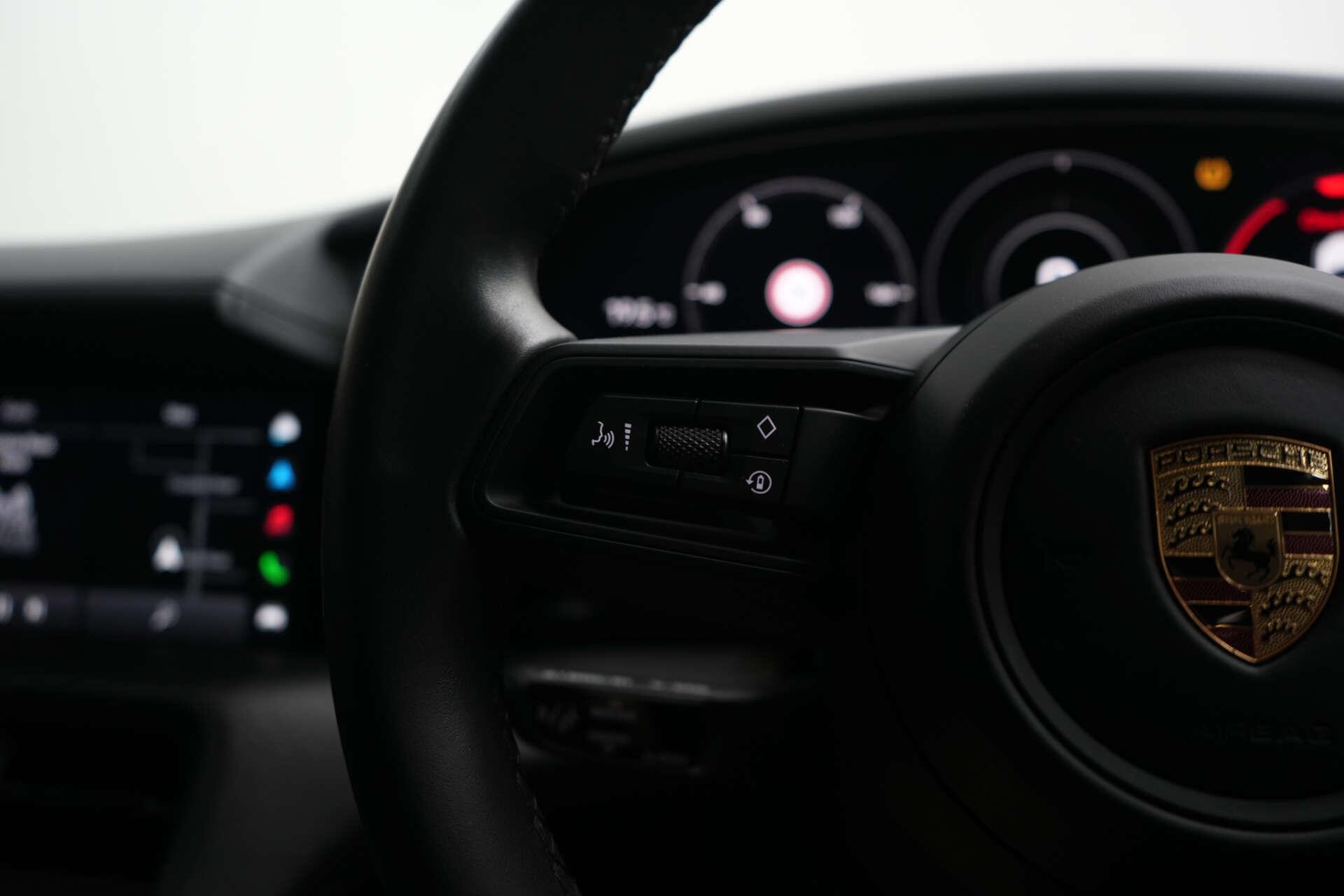 Porsche Taycan view 40