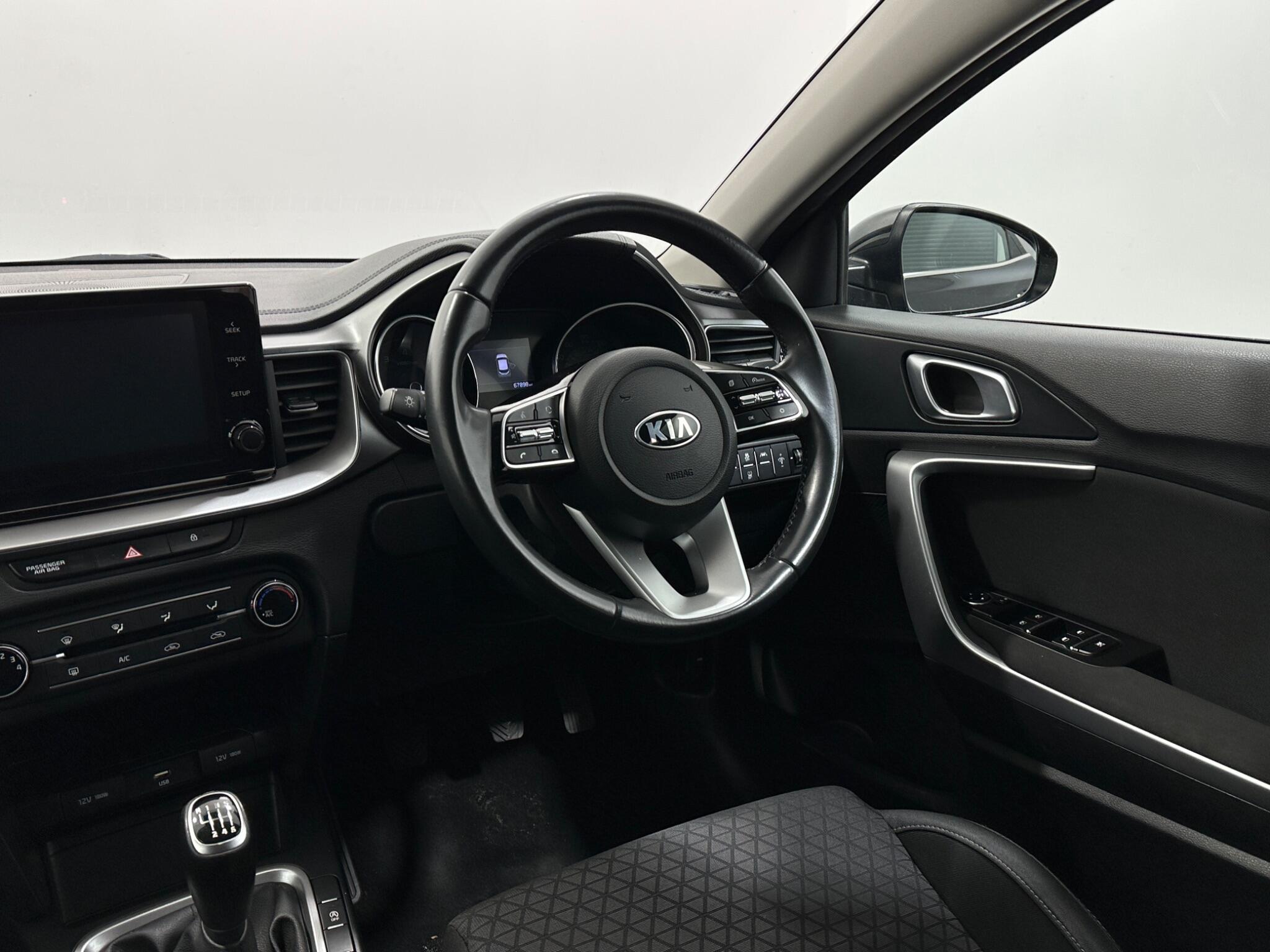 Kia Xceed view 12