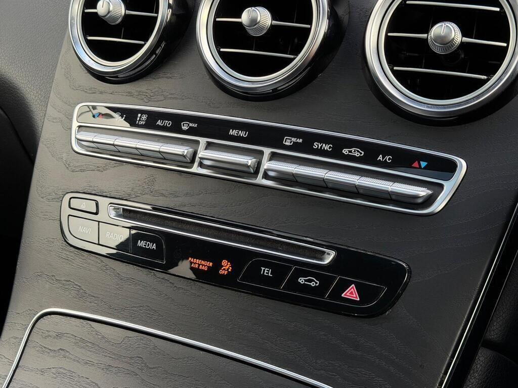 Mercedes-Benz GLC view 37