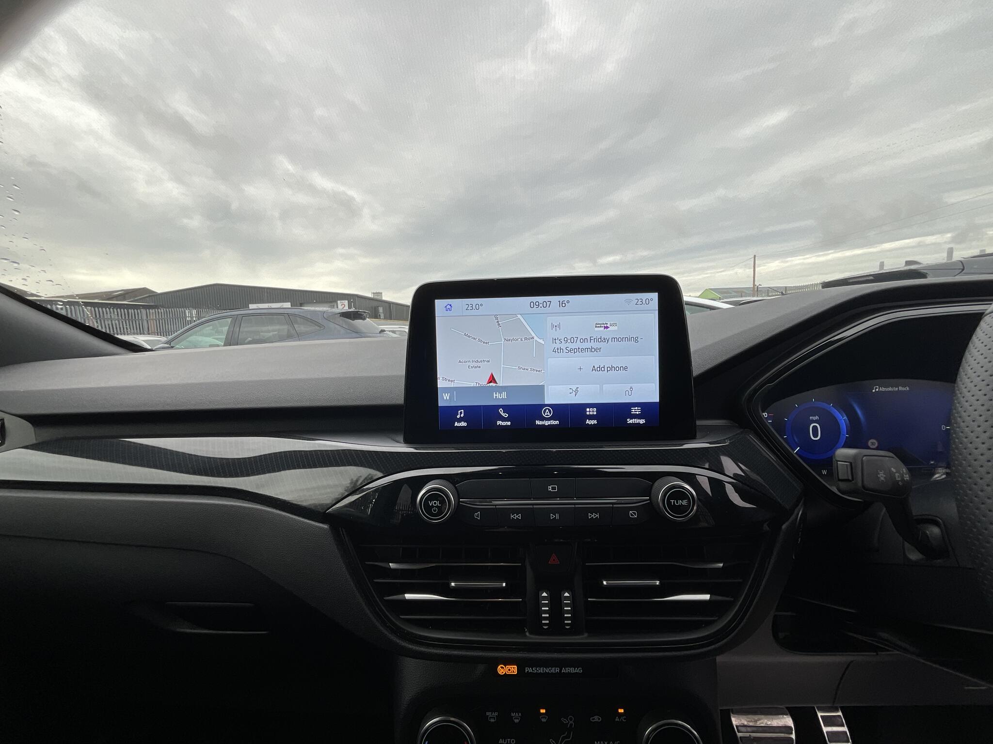 Ford Kuga view 25