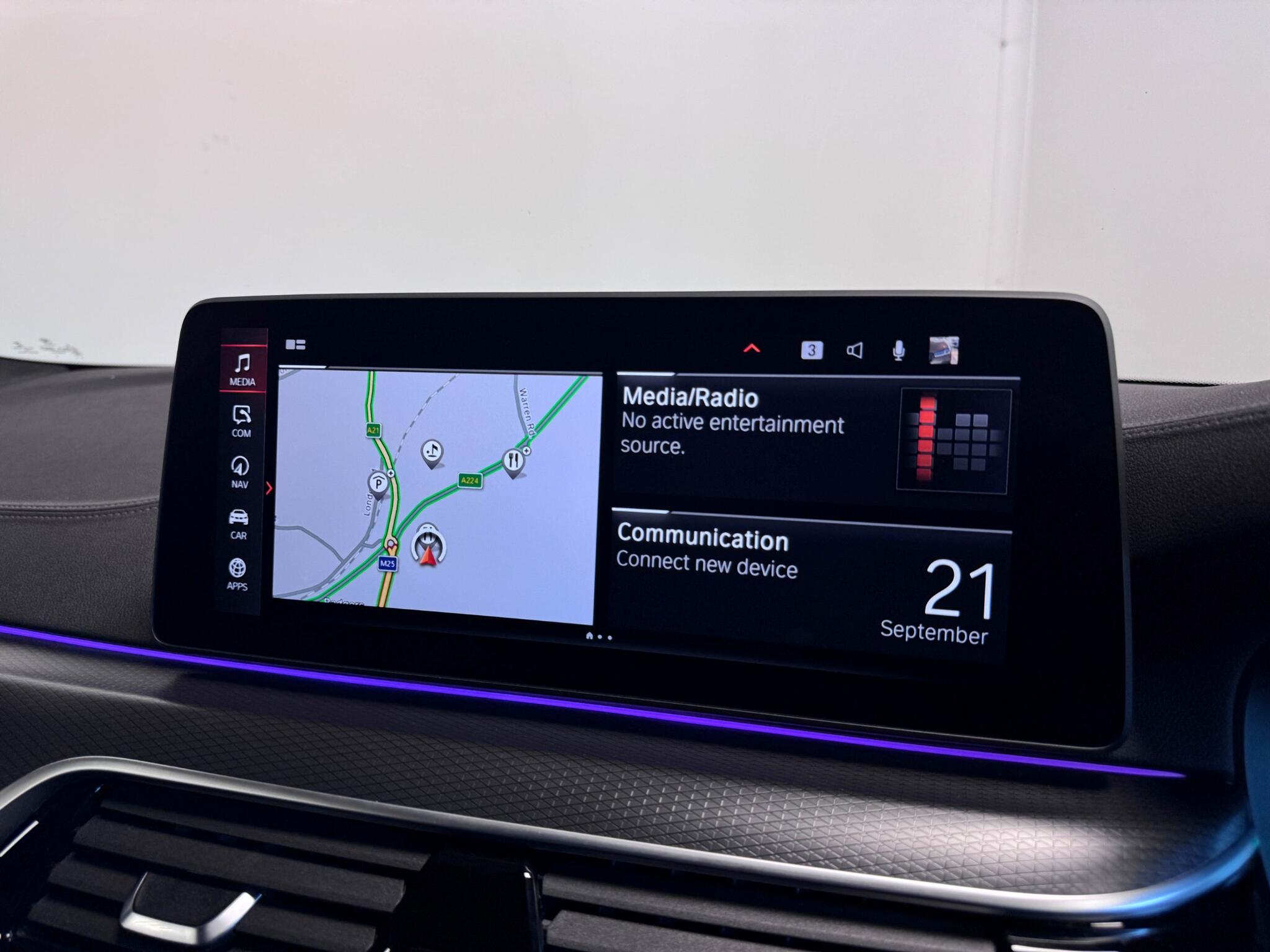 BMW 5 Series view 40