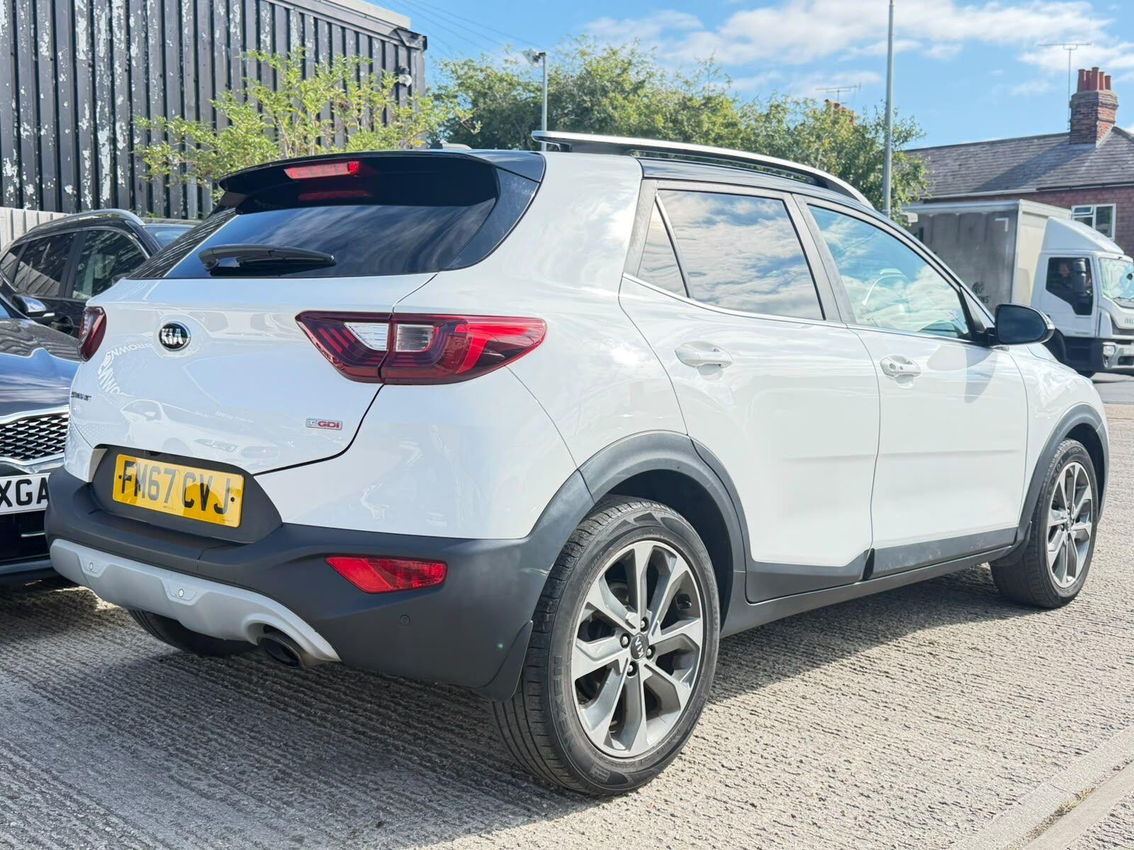 Kia Stonic view 3