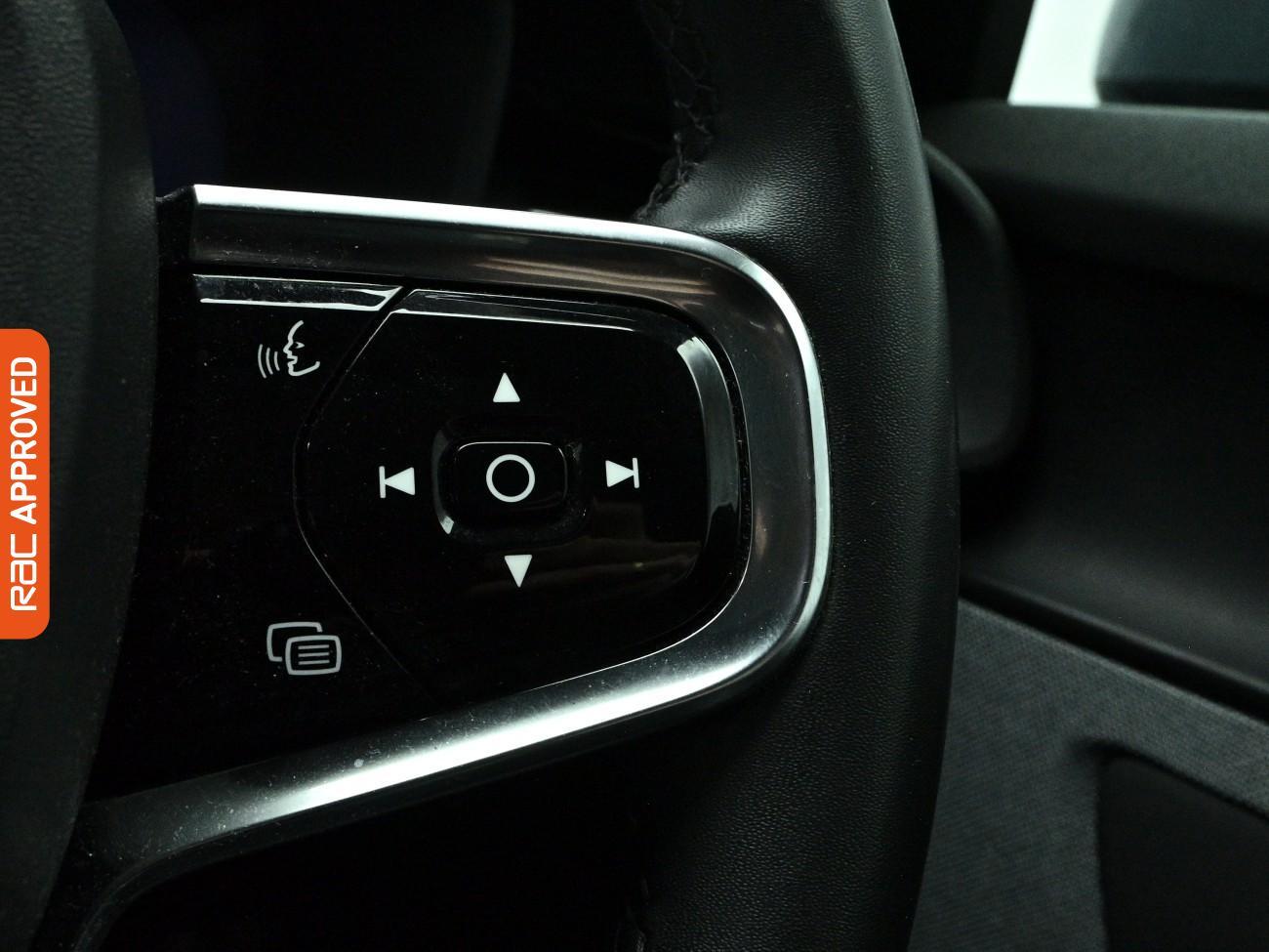 Polestar 2 view 22