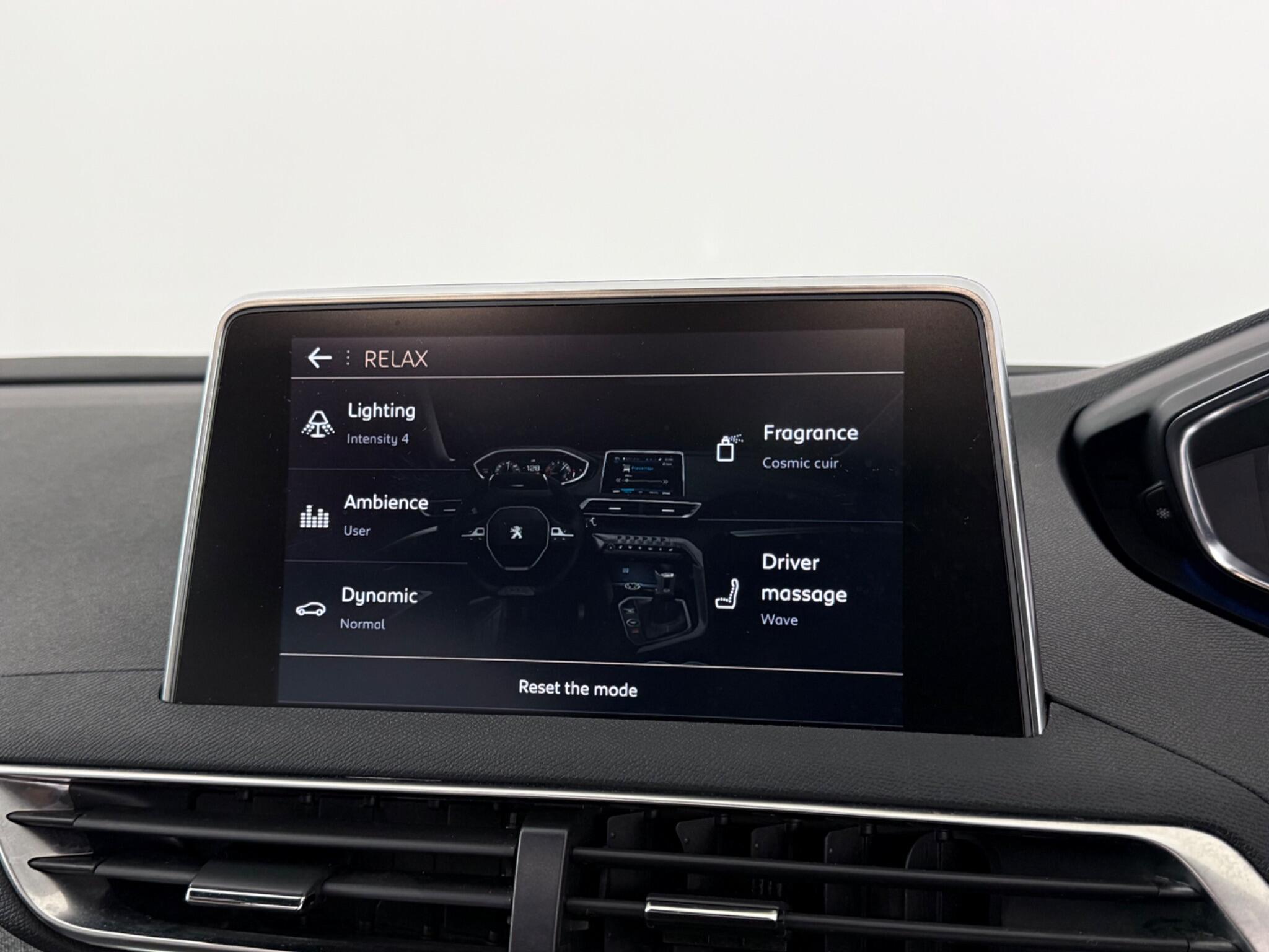 Peugeot 5008 view 26