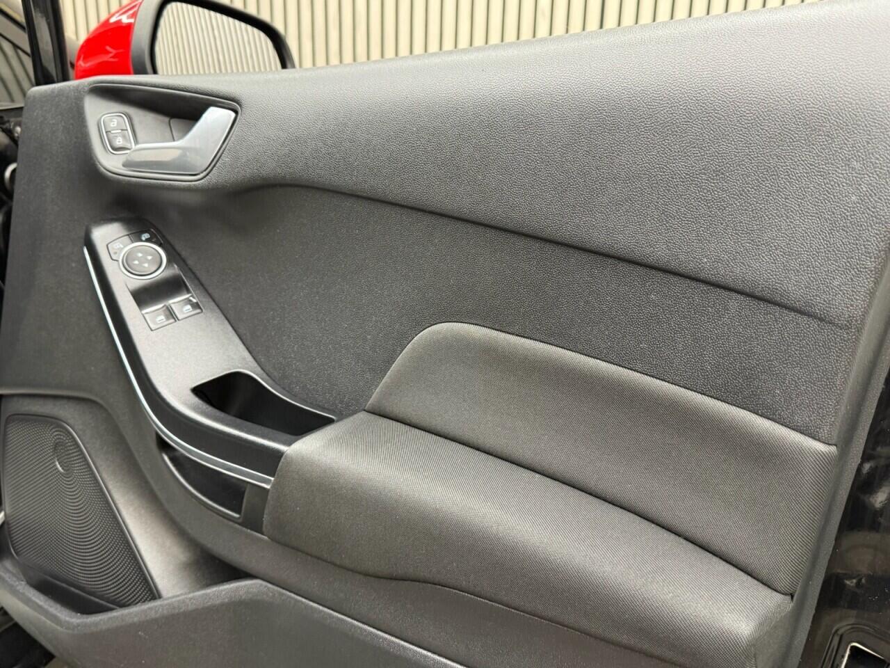 Ford Fiesta view 10