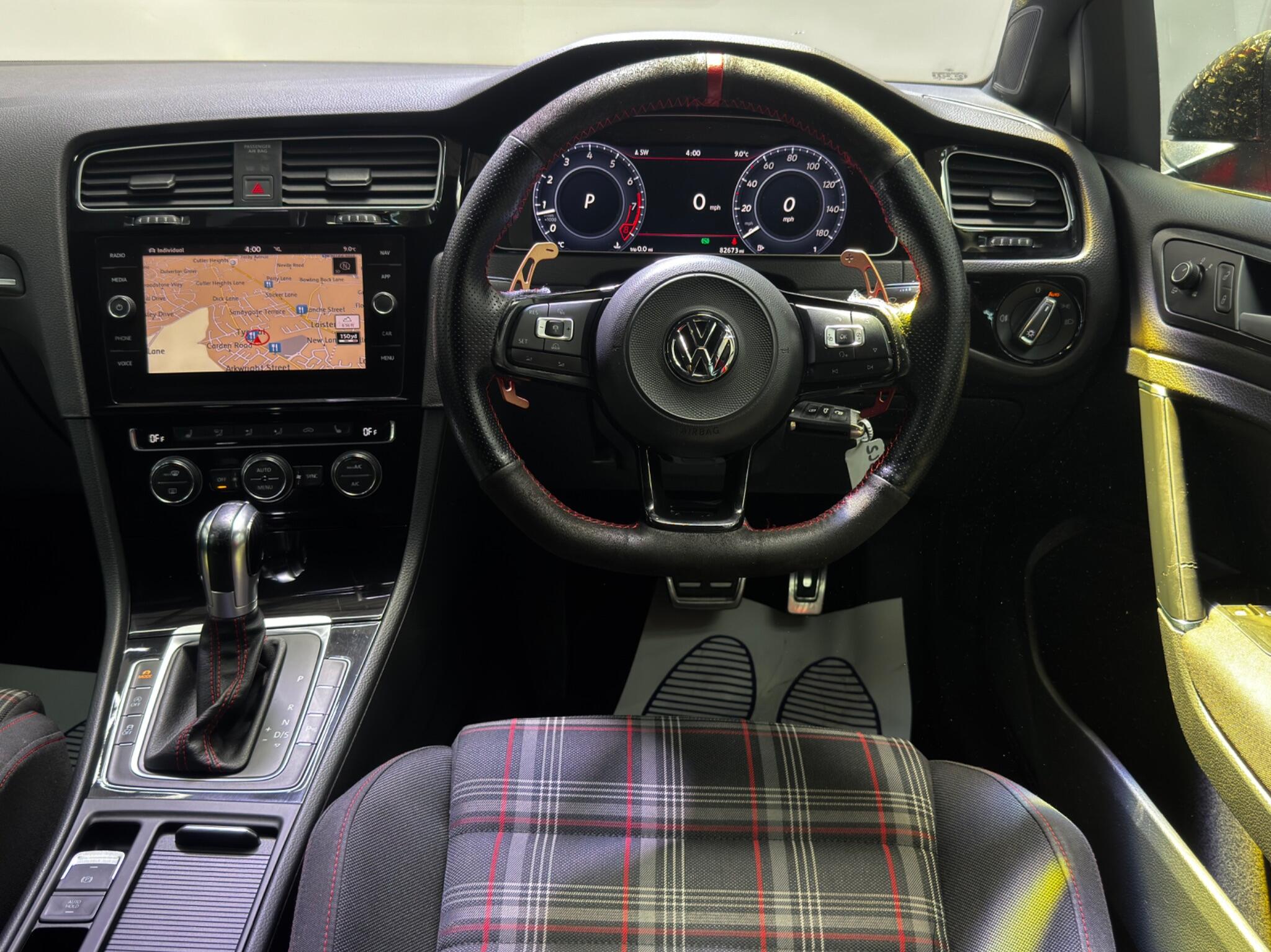 Volkswagen Golf view 5