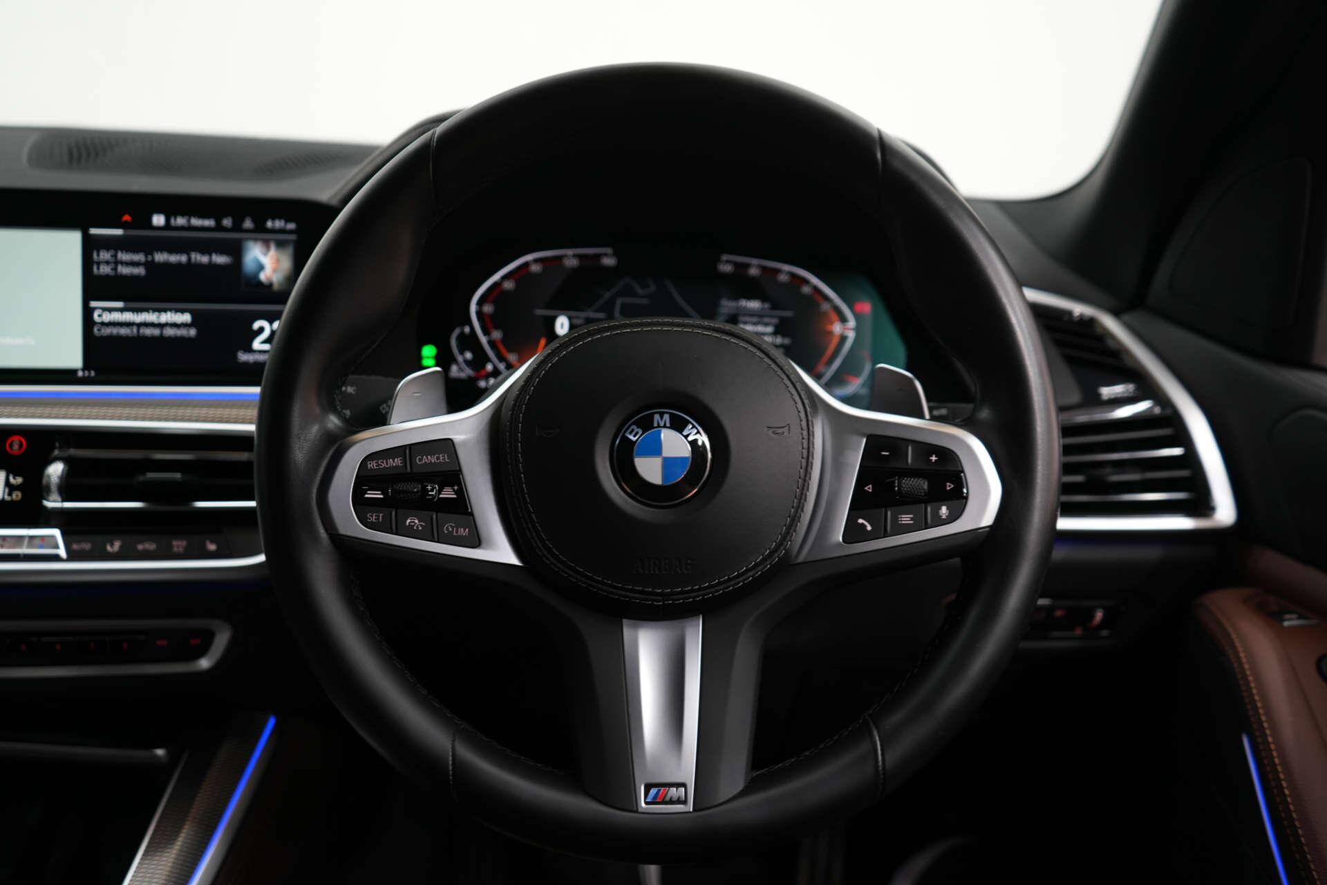 BMW X5 view 42