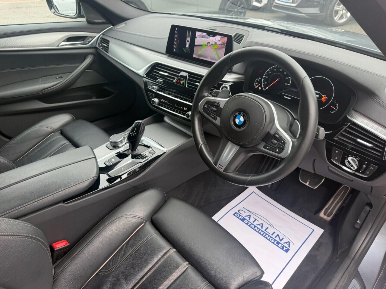 BMW 5 Series view 41