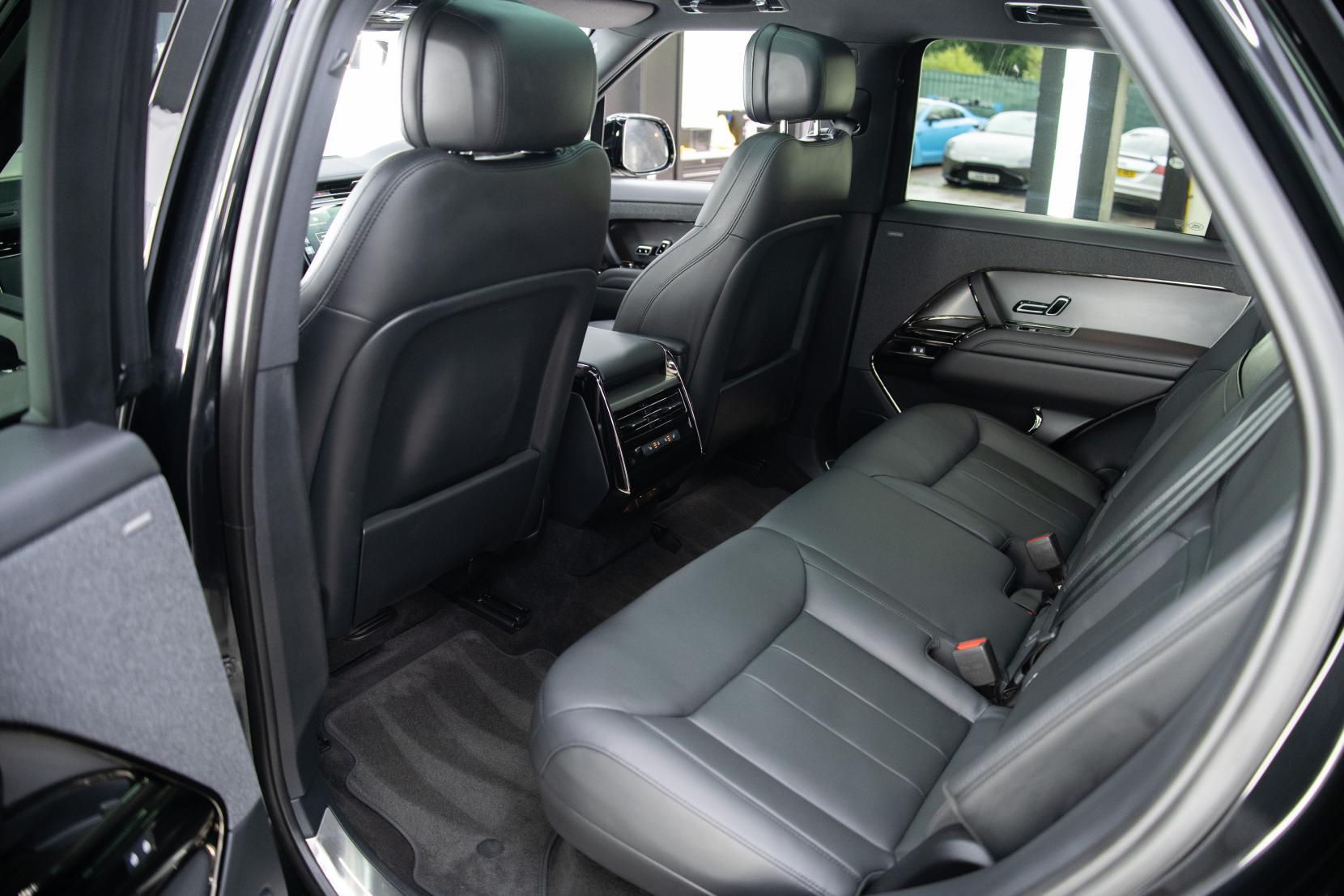 Land Rover Range Rover Sport view 23