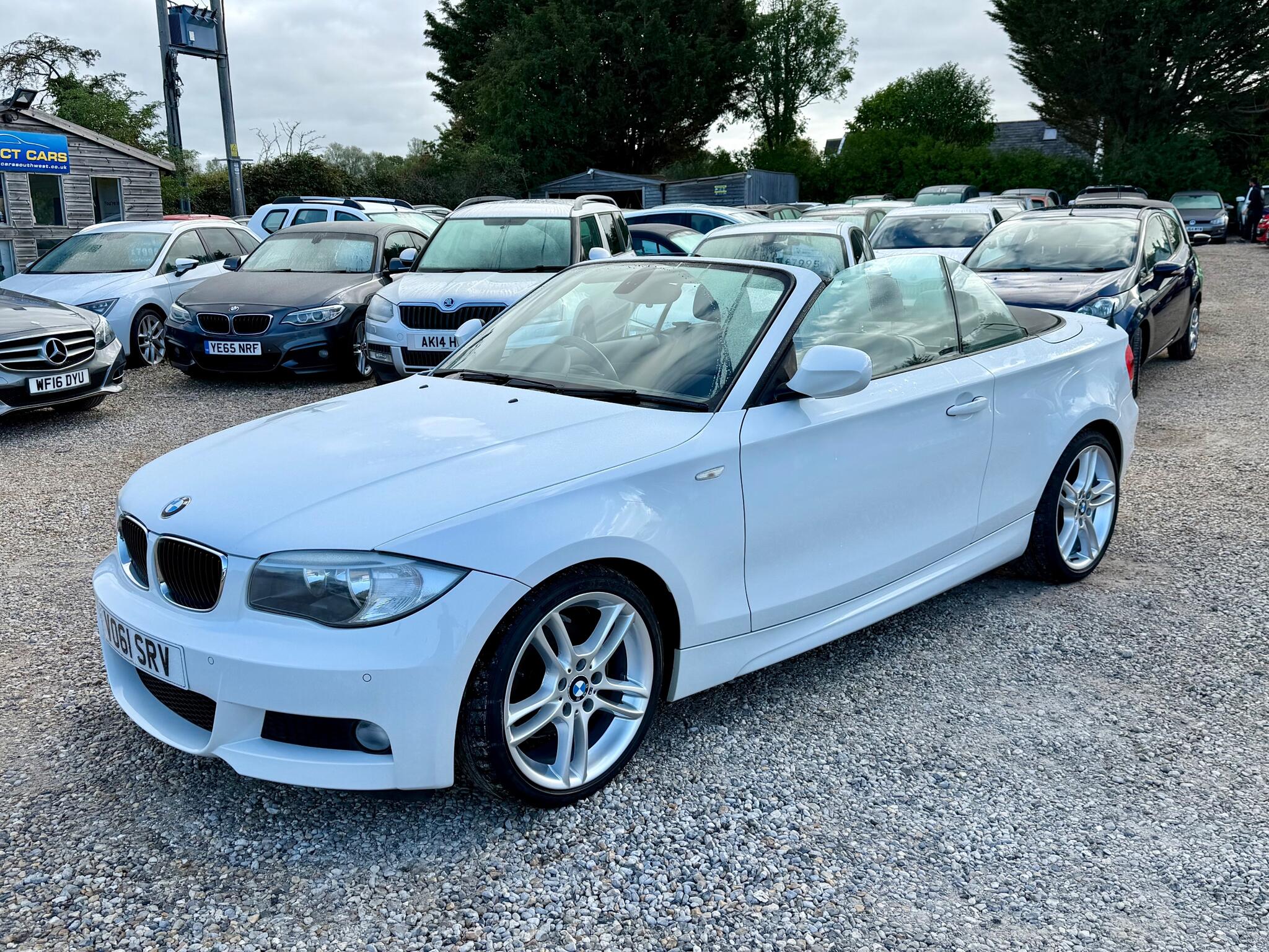 BMW 1 Series view 5