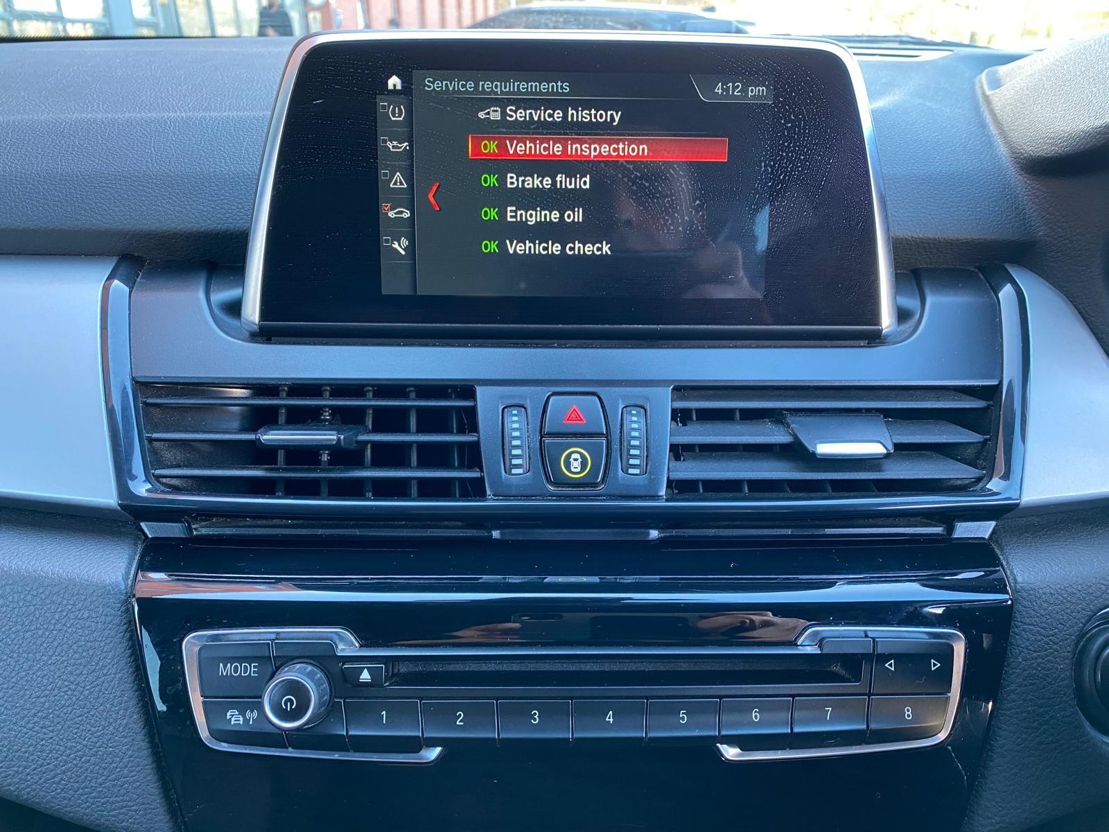 BMW 2 Series Active Tourer view 35