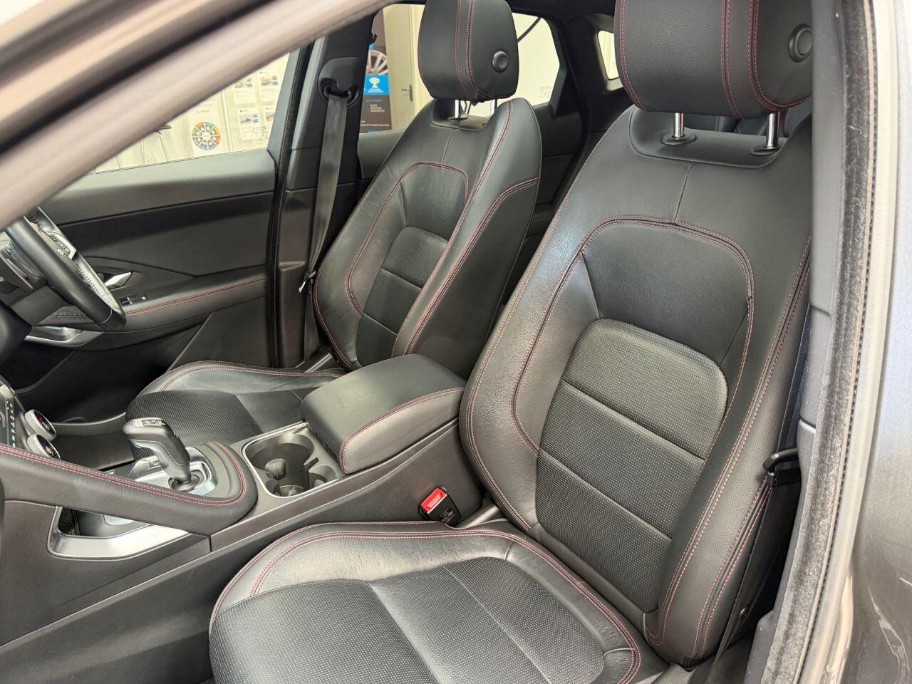 Jaguar E-Pace view 11