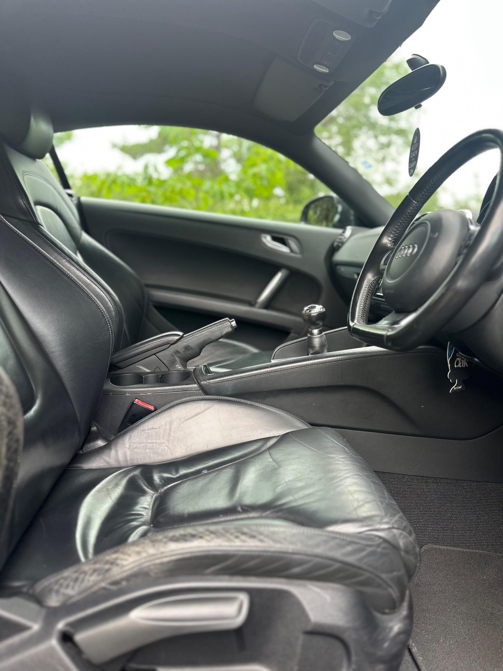 2007 Audi TT image 13
