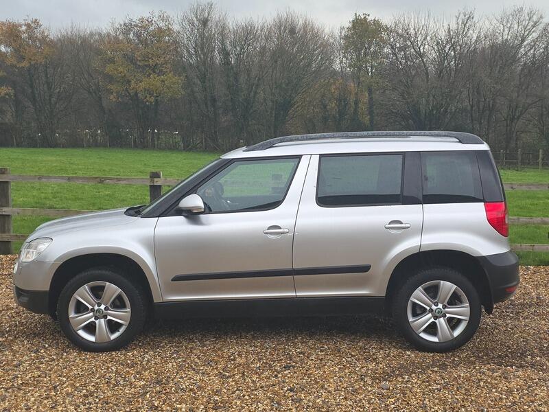 2011 Skoda Yeti image 2
