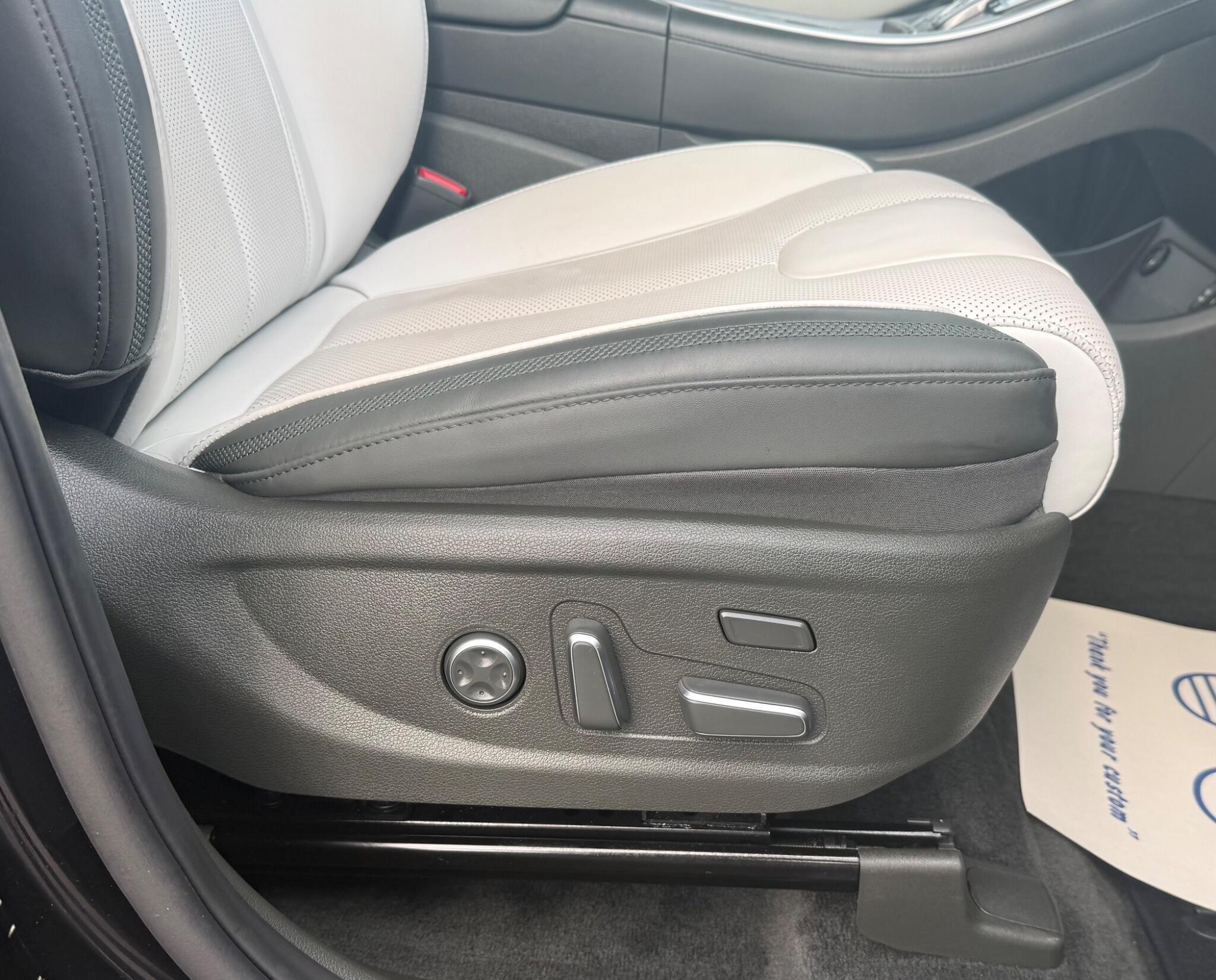 Hyundai Santa Fe view 27