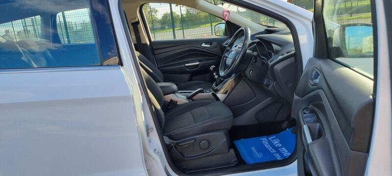 2017 Ford Kuga 2.0 TDCi EcoBlue Zetec AWD Euro 6 (s/s) 5dr • 129,000 miles image 10