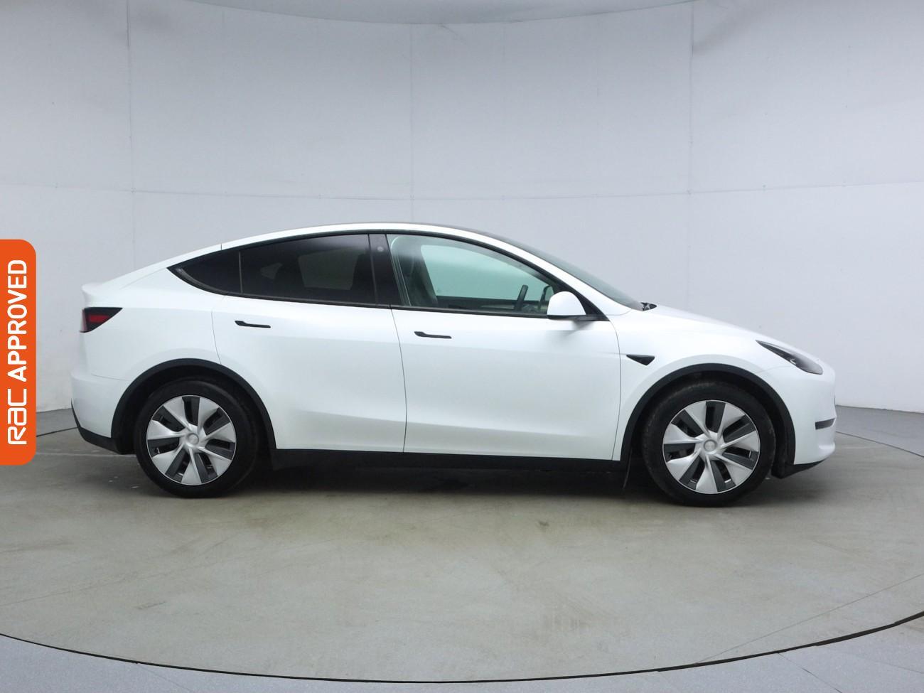 Tesla Model Y view 6