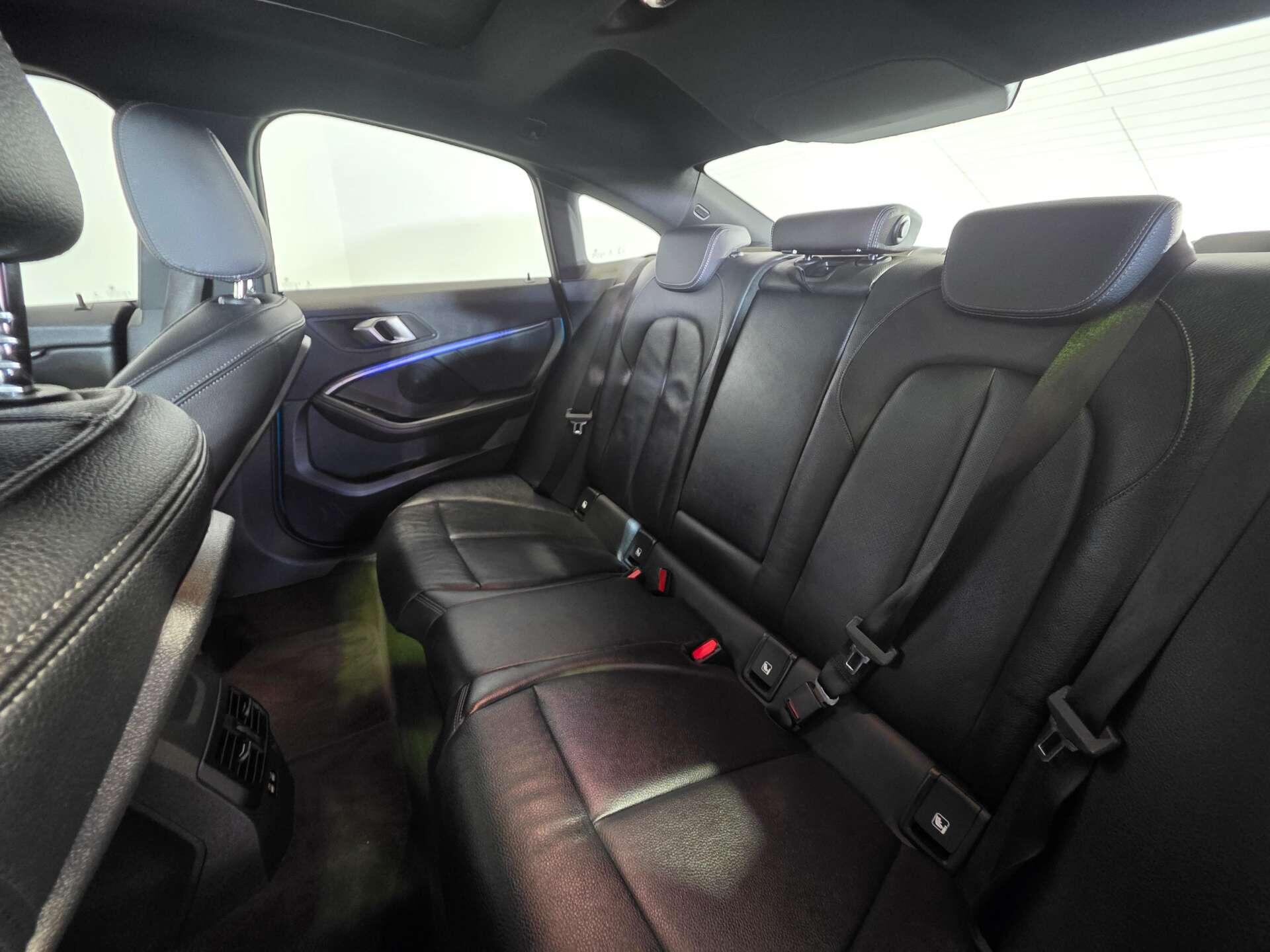 BMW 2 Series view 50