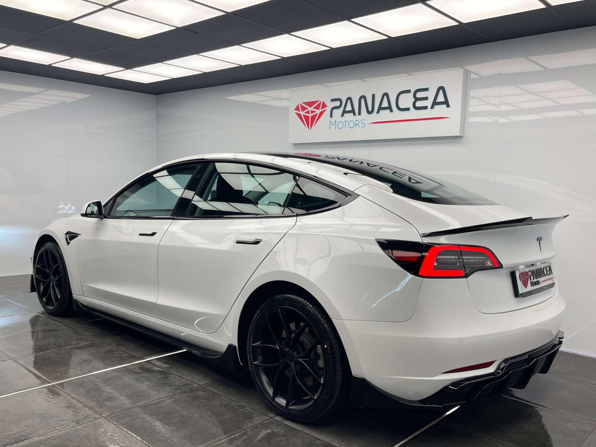 Tesla Model 3 view 31