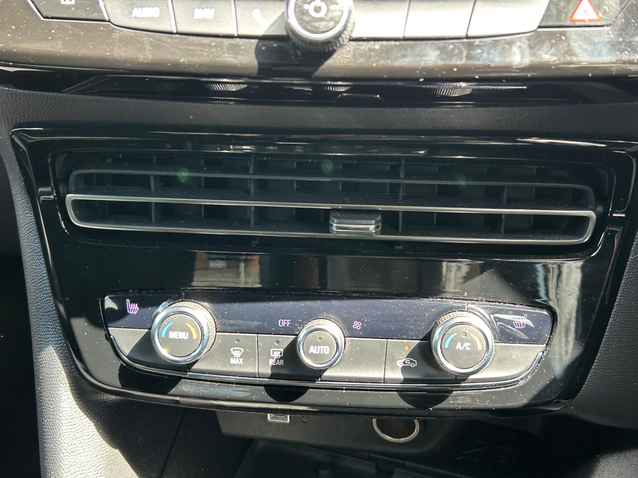 Vauxhall Mokka view 32