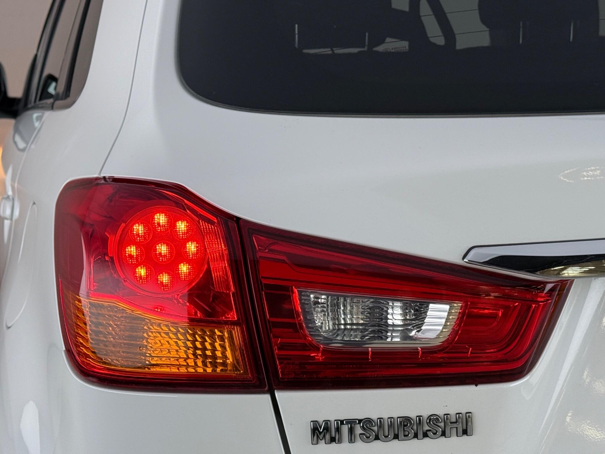 Mitsubishi Asx view 11