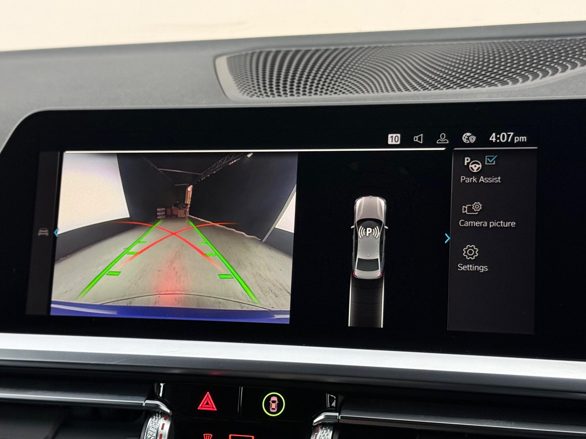 BMW 3 Series view 27
