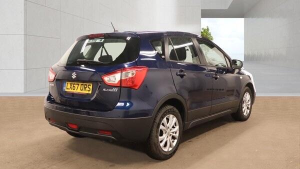 Suzuki SX4 S-Cross view 2