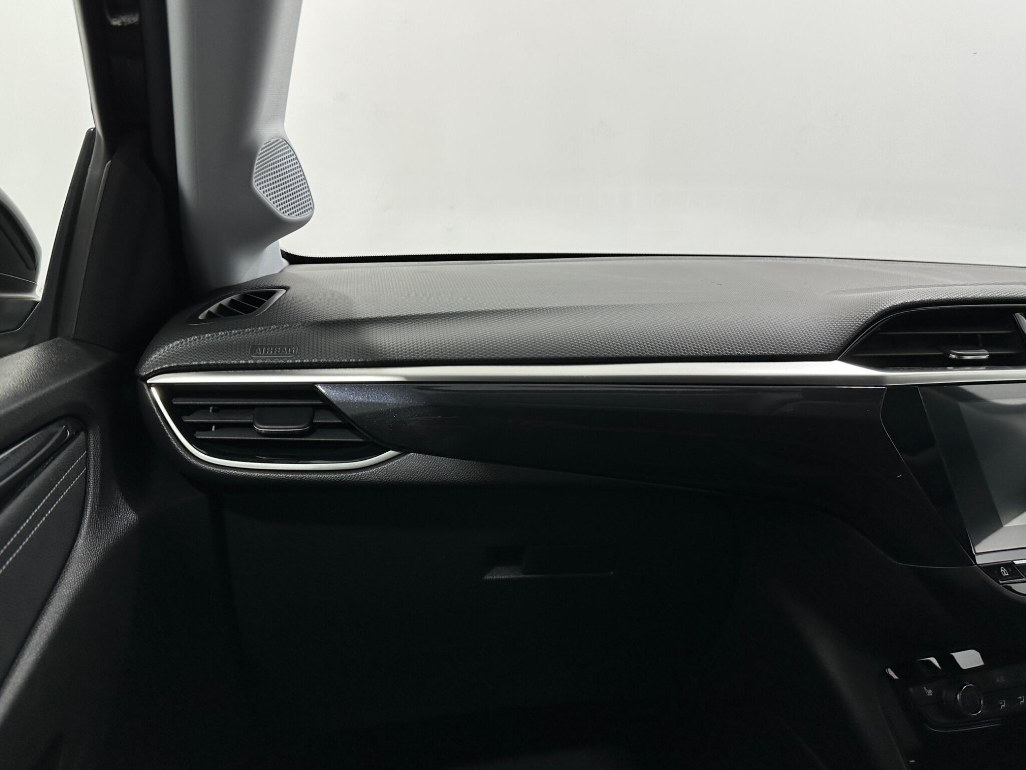 Vauxhall Corsa view 28