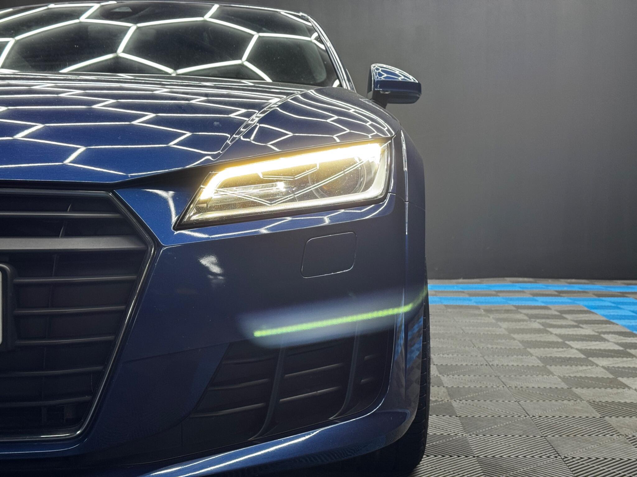 Audi TT view 40