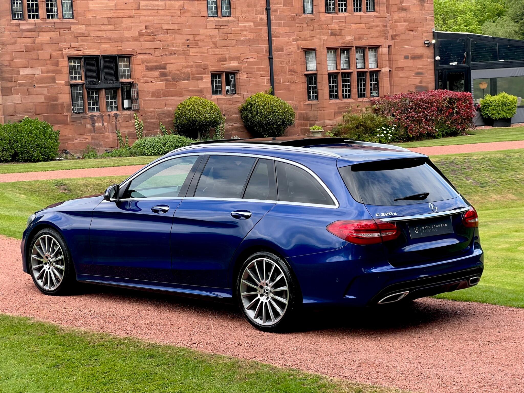 Mercedes-Benz C-Class view 16