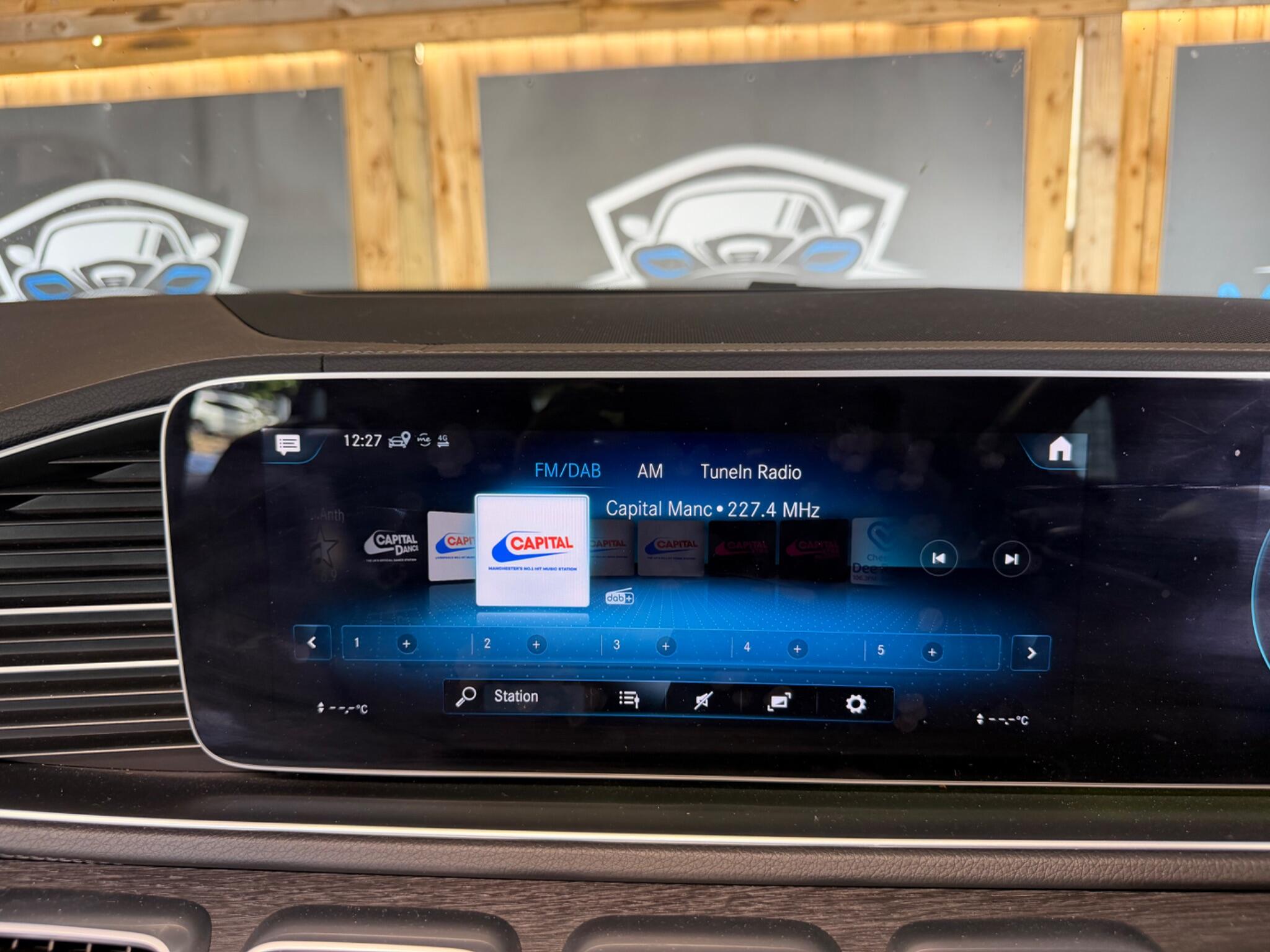Mercedes-Benz Gle view 39