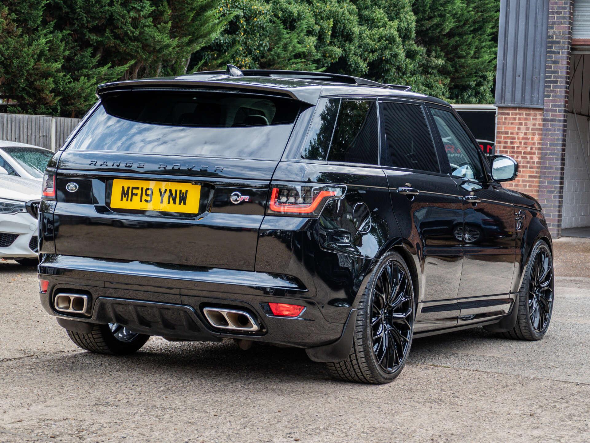 Land Rover Range Rover Sport view 16