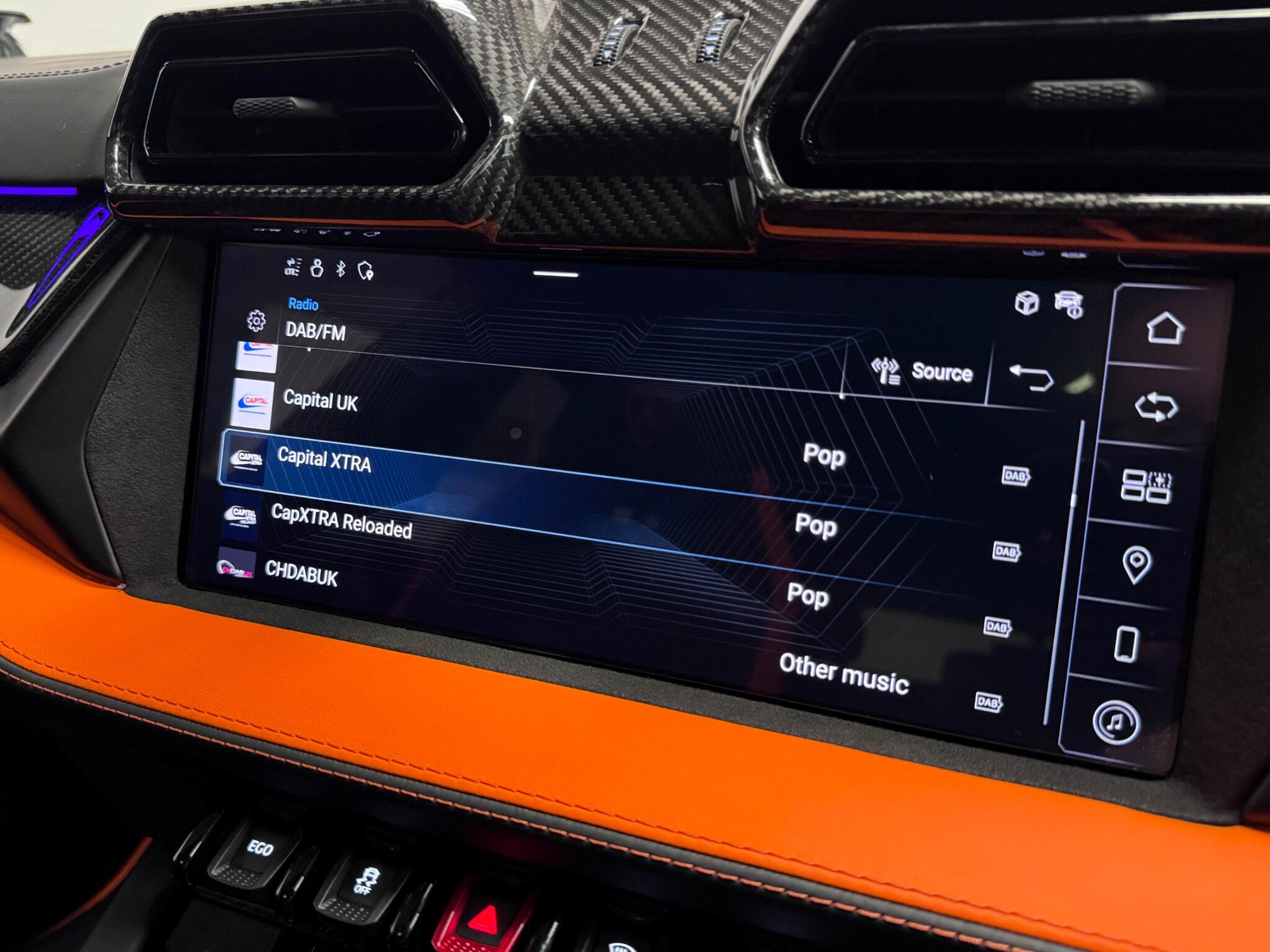 Lamborghini Urus view 62
