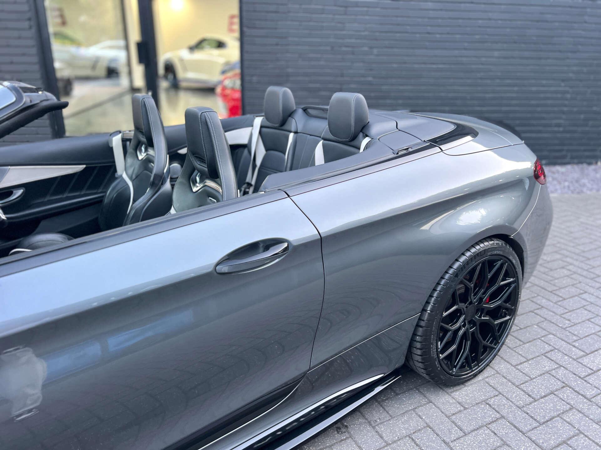 Mercedes-Benz C Class view 38