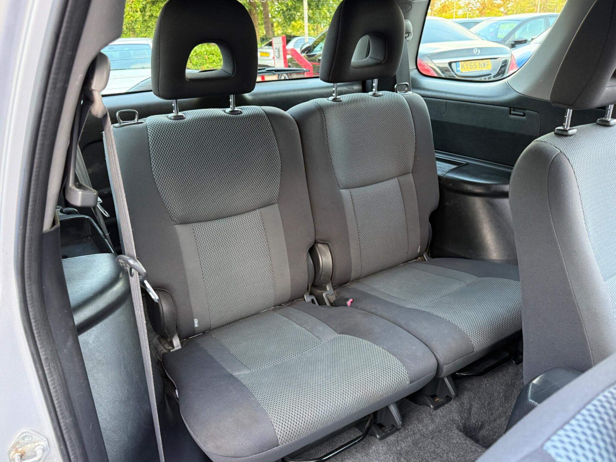 Toyota RAV4 - Image 16