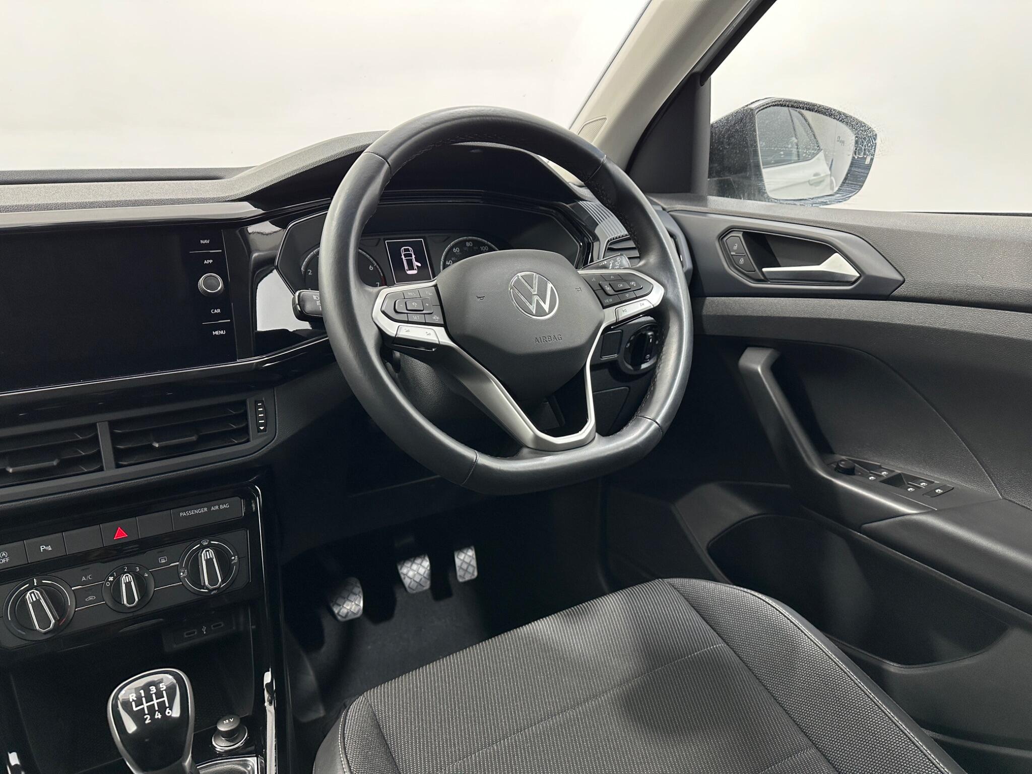 Volkswagen T-Cross view 12