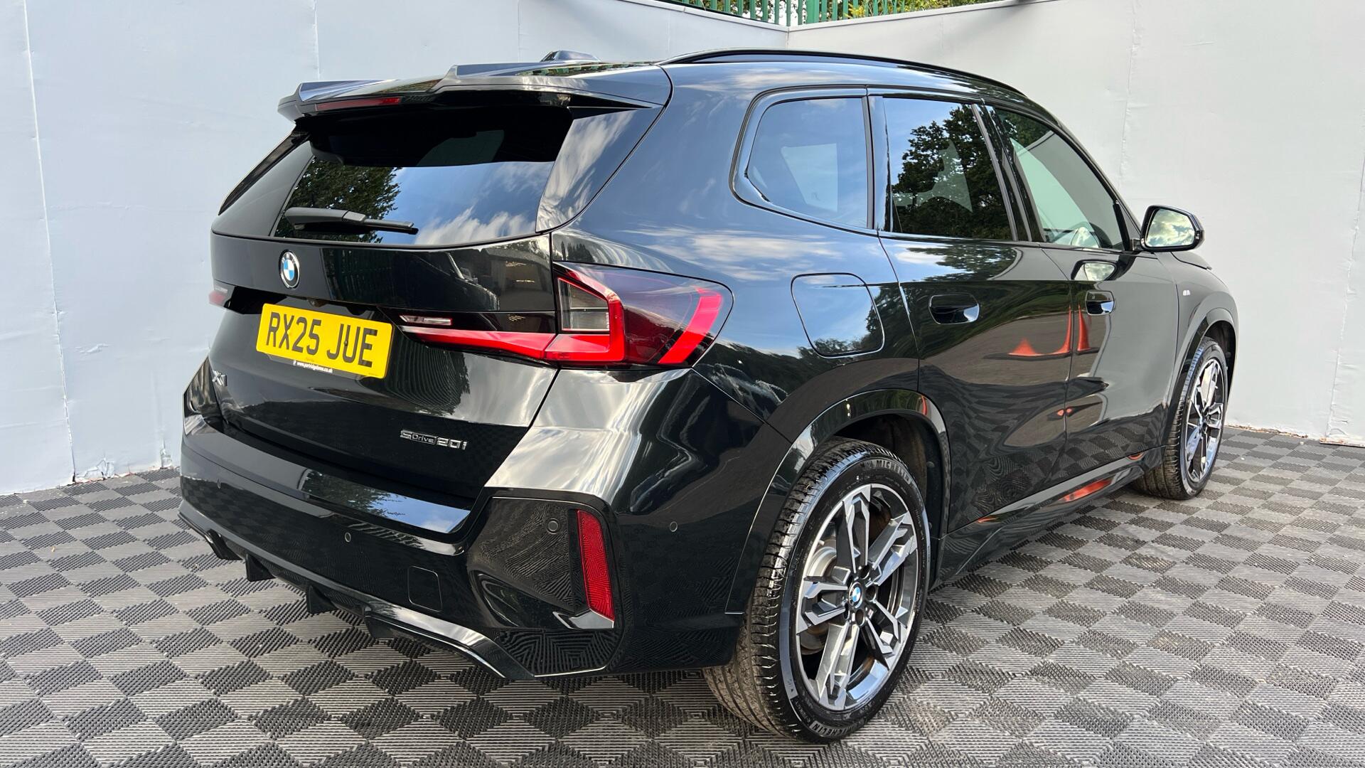 BMW X1 view 27