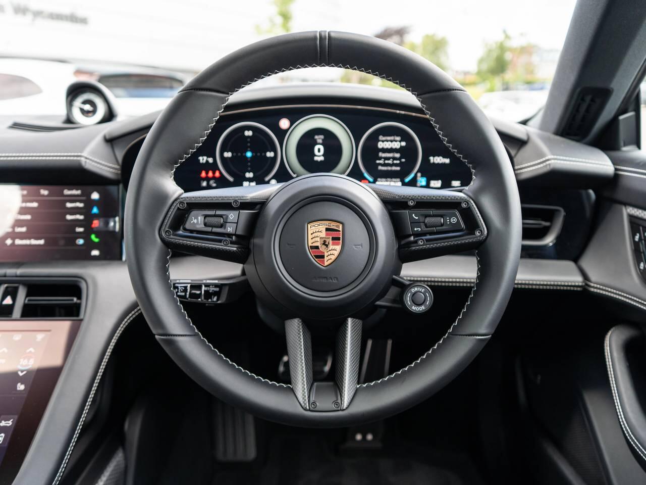 Porsche Taycan view 17