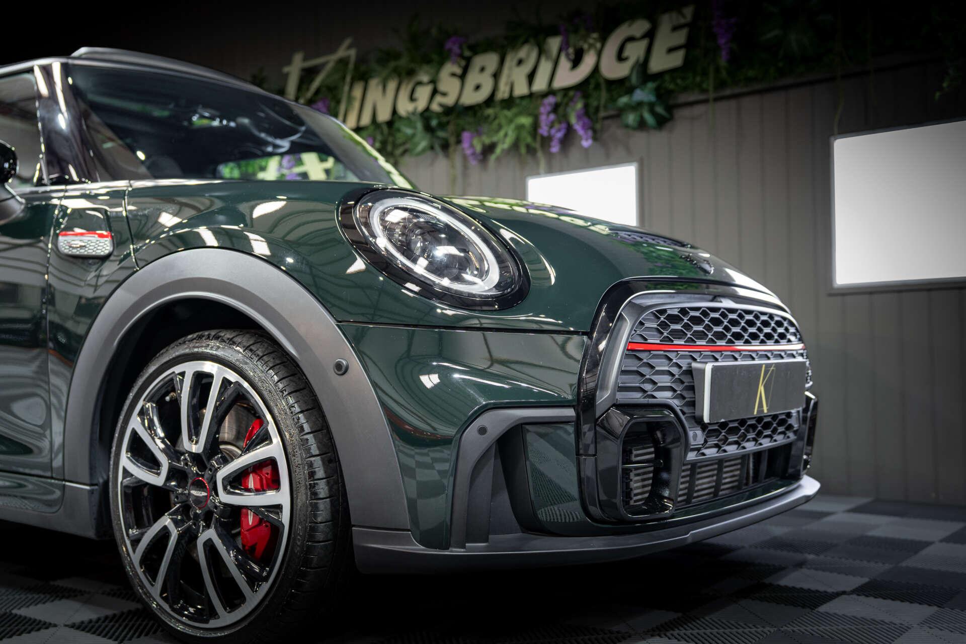 Mini Cooper view 14