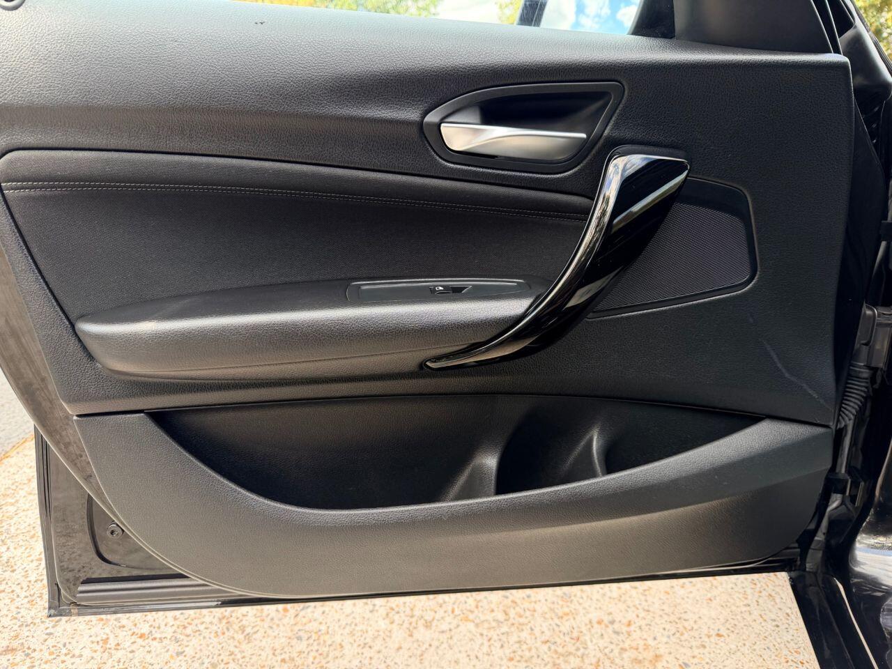 BMW 1 Series view 23